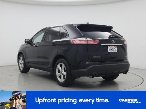 Black 2019 Ford Edge SE