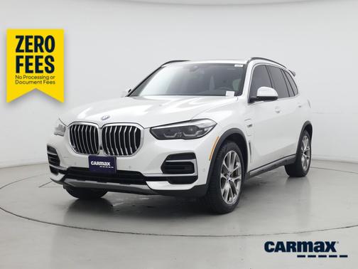 White 2022 BMW X5 PHEV XDrive45e