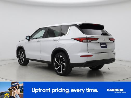 2022 Mitsubishi Outlander ES