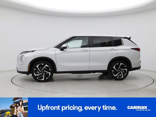 2022 Mitsubishi Outlander ES