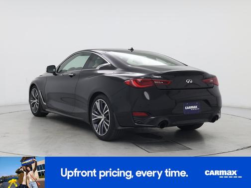 2017 INFINITI Q60 Premium