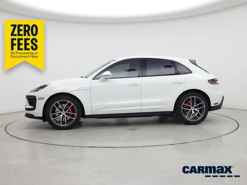 White 2022 Porsche Macan S