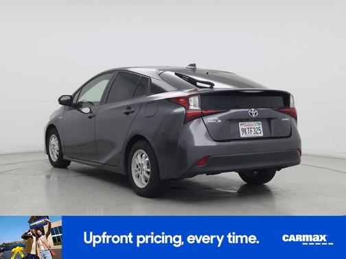 Gray 2022 Toyota Prius LE