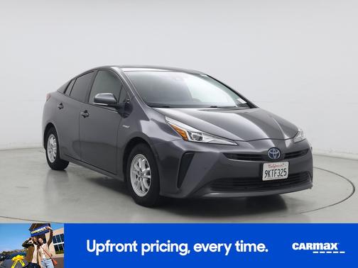 Gray 2022 Toyota Prius LE