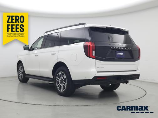 White 2025 Ford Expedition Active