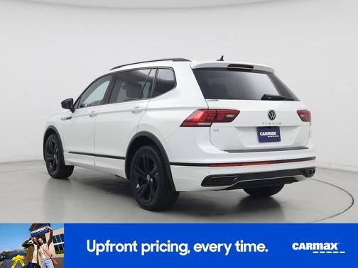 White 2023 Volkswagen Tiguan SE R-Line Black