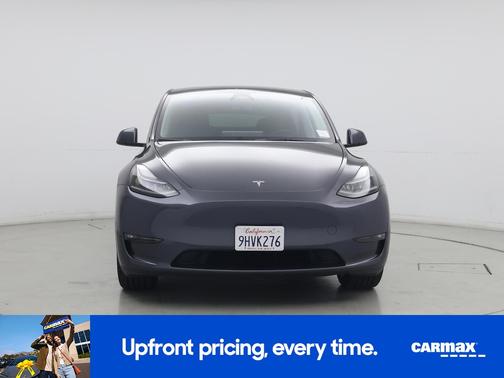 Gray 2023 Tesla Model Y Long Range