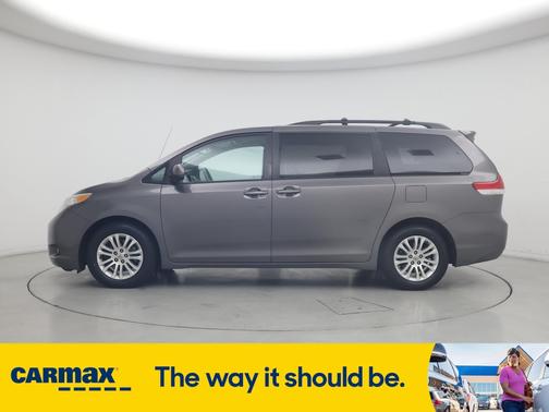 2014 Toyota Sienna XLE
