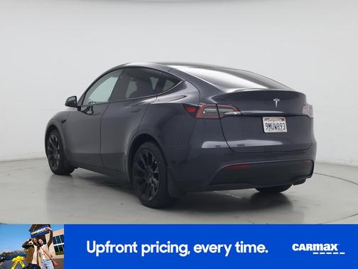 Black 2024 Tesla Model Y Long Range