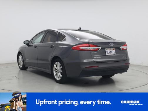 Gray 2019 Ford Fusion Hybrid SE
