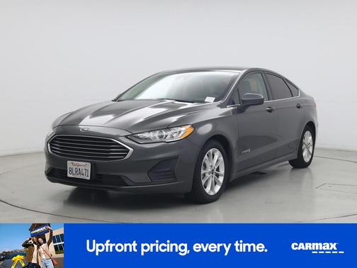 Gray 2019 Ford Fusion Hybrid SE