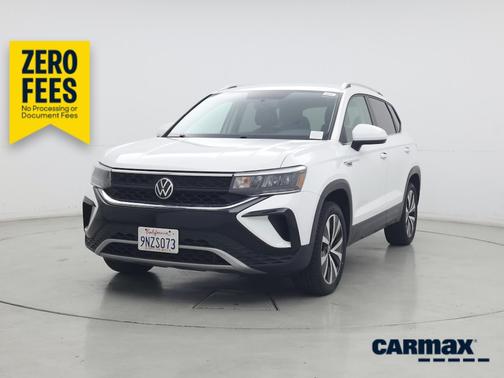 White 2022 Volkswagen Taos SE