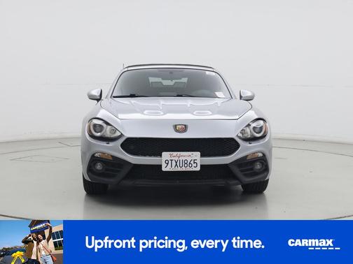 Silver 2019 FIAT 124 Spider Classica