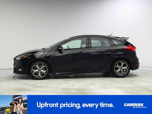 Black 2015 Ford Focus ST