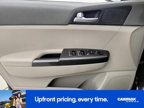 Black 2017 Kia Sportage LX