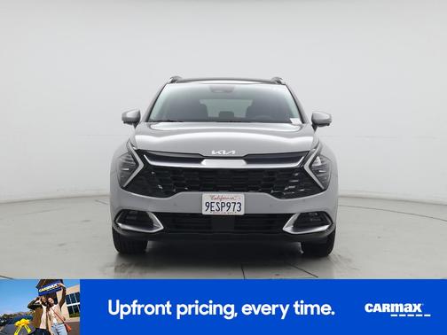 Green 2023 Kia Sportage SX Prestige