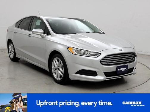Silver 2014 Ford Fusion SE