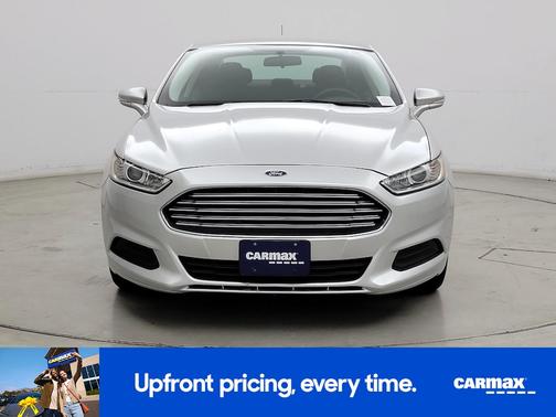 Silver 2014 Ford Fusion SE