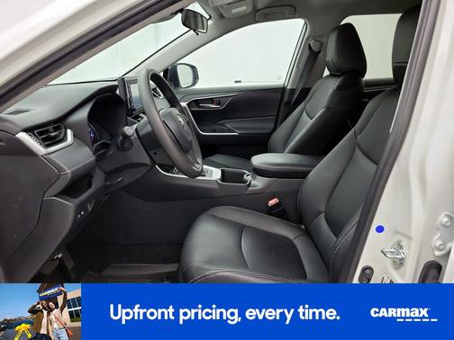 White 2022 Toyota RAV4 XLE