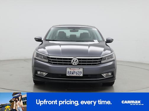 2017 Volkswagen Passat SE