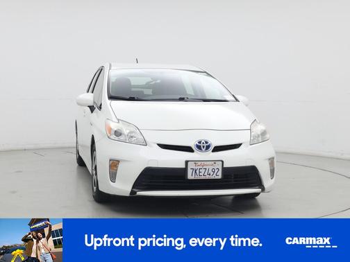 White 2015 Toyota Prius Two