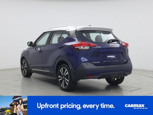 Blue 2018 Nissan Kicks SR