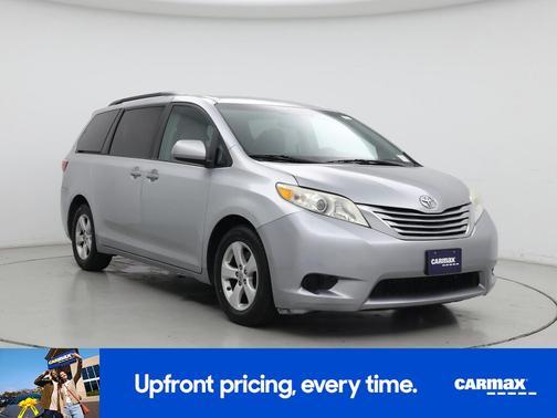 2015 Toyota Sienna LE