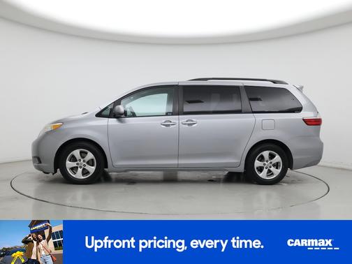 2015 Toyota Sienna LE