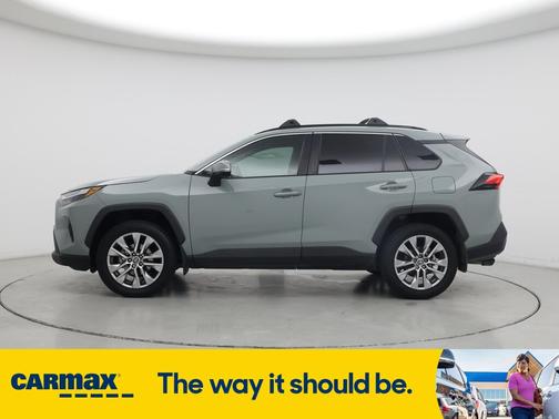 2022 Toyota RAV4 XLE Premium