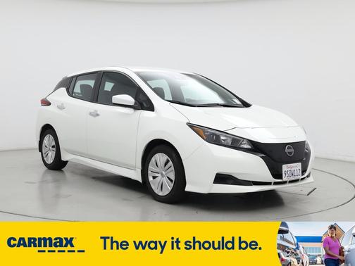 2025 Nissan Leaf S