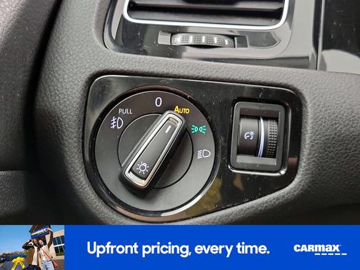 2015 Volkswagen Golf SE