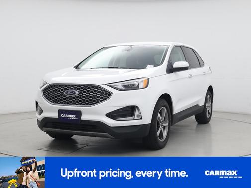White 2023 Ford Edge SEL