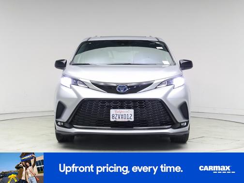 2022 Toyota Sienna XSE