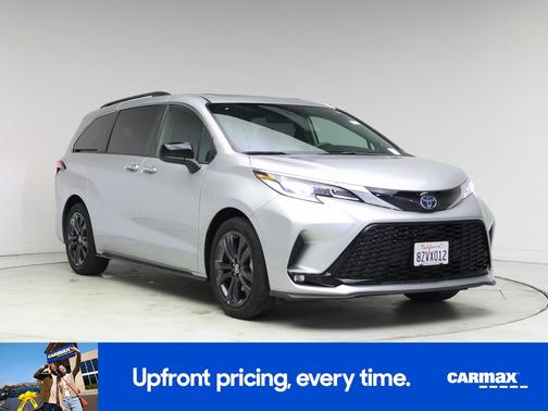 2022 Toyota Sienna XSE