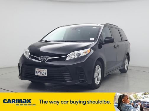 2020 Toyota Sienna LE
