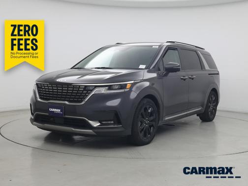 Gray 2024 Kia Carnival SX
