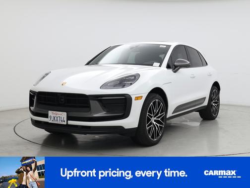 2023 Porsche Macan T