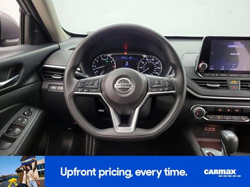 Gray 2022 Nissan Altima SV
