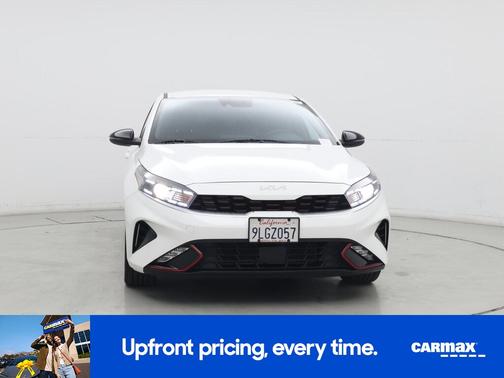 White 2024 Kia Forte GT-Line