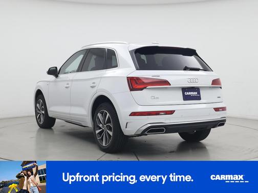 White 2024 Audi Q5 S-Line Premium Plus