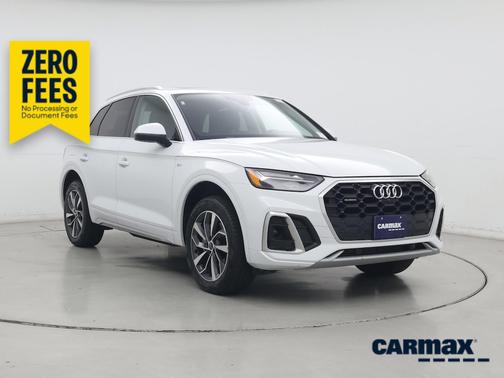 White 2024 Audi Q5 S-Line Premium Plus