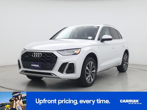 White 2024 Audi Q5 S-Line Premium Plus