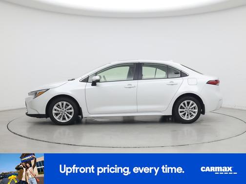 White 2024 Toyota Corolla Hybrid XLE