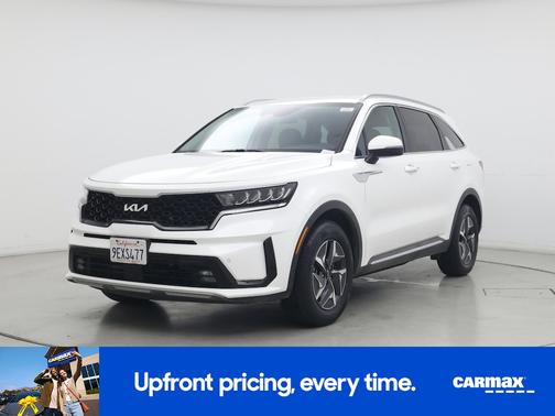 White 2023 Kia Sorento Hybrid EX