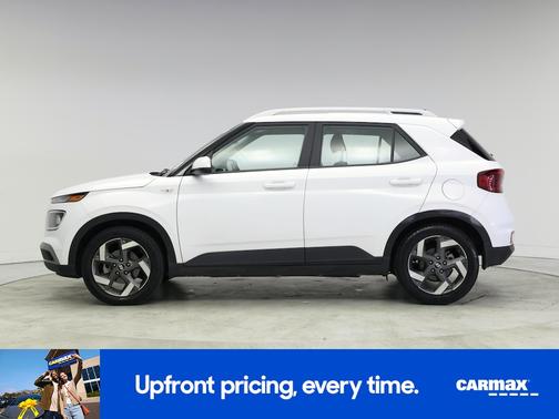 2022 Hyundai VENUE SEL