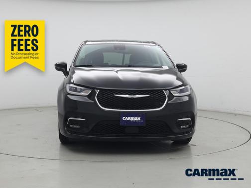 Black 2023 Chrysler Pacifica Touring L