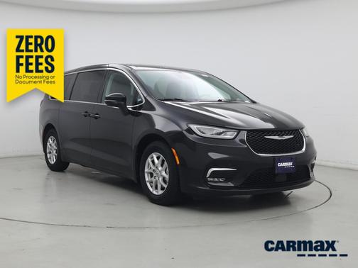 Black 2023 Chrysler Pacifica Touring L