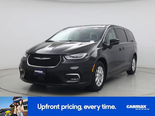 Black 2023 Chrysler Pacifica Touring L