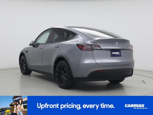 Silver 2024 Tesla Model Y Long Range