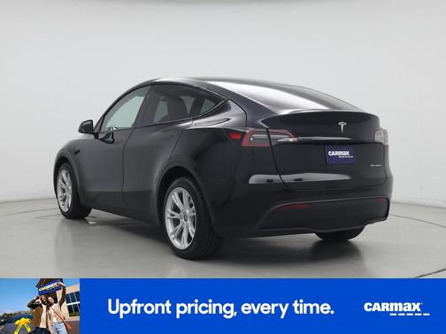 Black 2024 Tesla Model Y Long Range